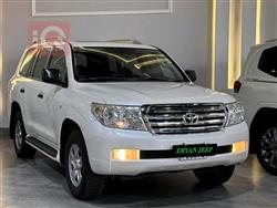 تۆیۆتا لاند کروزەر